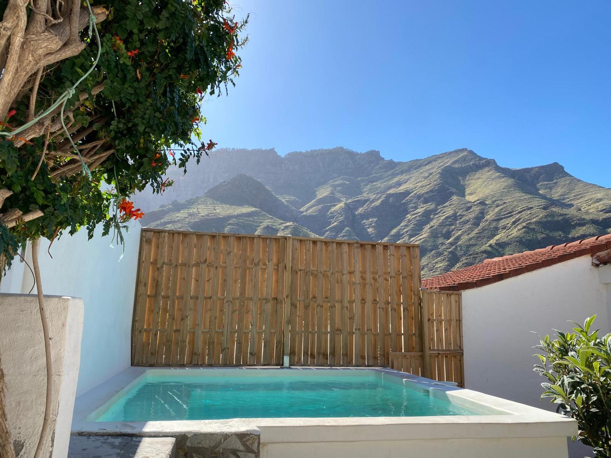 アガエテ Casa Mimosa With Private Pool & Gardenヴィラ エクステリア 写真