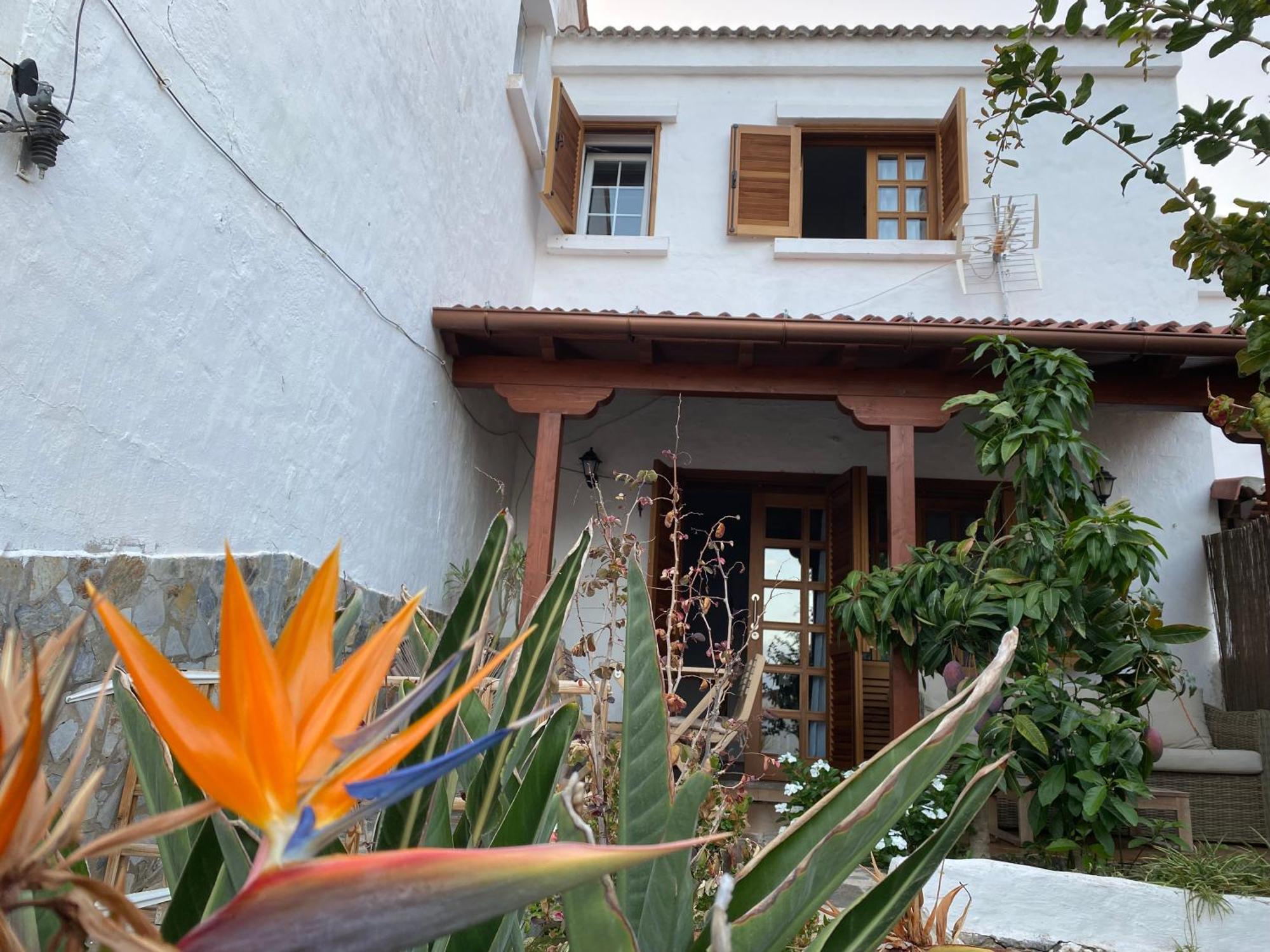 アガエテ Casa Mimosa With Private Pool & Gardenヴィラ エクステリア 写真